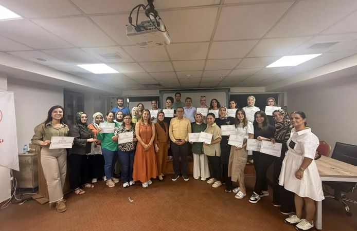 Kahramanmaraş İl Sağlık Müdürlüğü'nden Temel Yenidoğan Eğitimi
