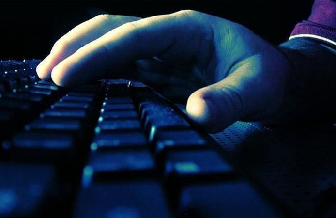 İkinci Baharını Arayan Yaşlılar Romantizm Dolandırıcılığı ile Birikimlerini Kaybediyor