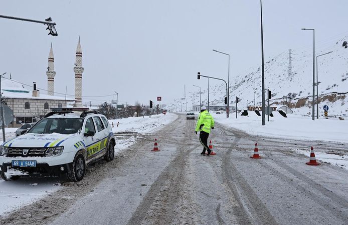 Erciyes yolu araç trafiğine açıldı