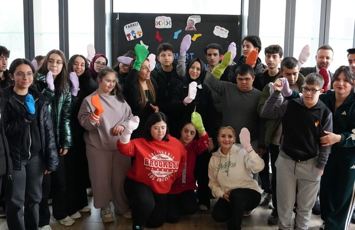 DOKMER’de Sevgi Kazandı: Down Sendromlular Günü’ne Renkli Kutlama