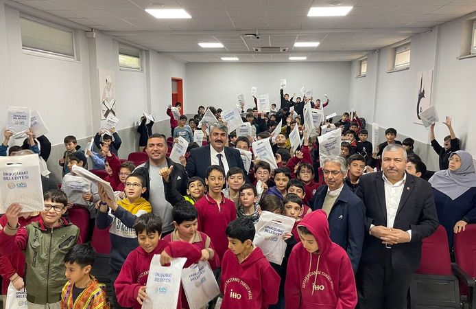 Maarifin Kalbinde Ramazan Onikişubat Belediyesi Gelenekleri Yaşatıyor