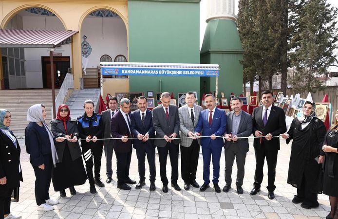 “Sanatın Diliyle Değerlerimiz” Sergisi Açıldı