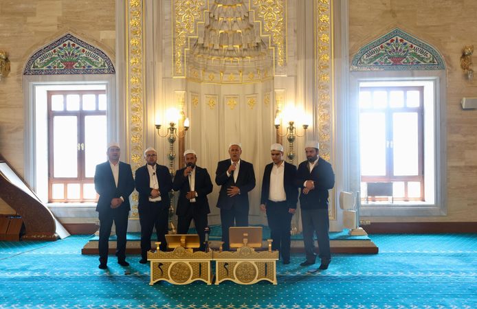 Hayatını Kaybeden Öğretmen ve Öğrenciler İçin Mevlid Programı Düzenlendi