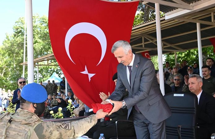 Vali Ünlüer, Özel Gereksinimli Bireylerin Askerlik Heyecanına Ortak Oldu