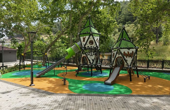 Çınaraltı Çay Bahçesi’nde Çalışmalar Tamamlanıyor