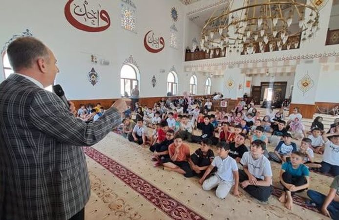 Selahattin Eyyubi Camii’nde Yaz Kur’an Kursu Açılışı Gerçekleştirildi