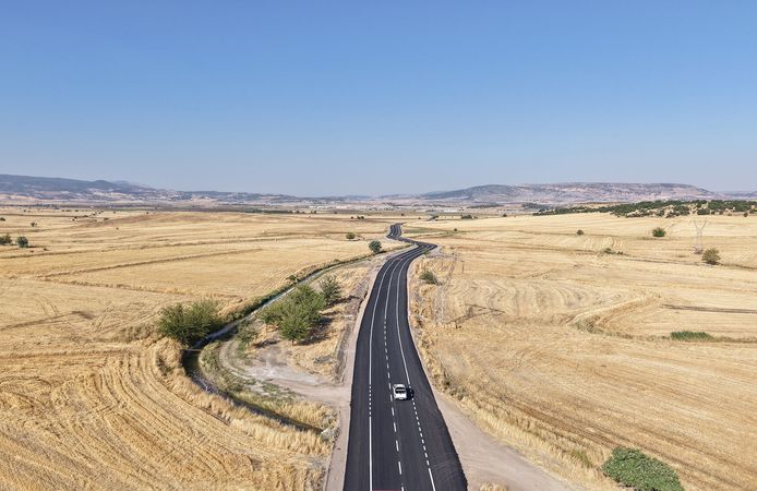 Büyükşehir, Dulkadiroğlu Kırsalında 45 Milyonluk Yol Yatırımını Tamamladı