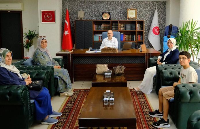 Memur-Sen Kadınlar Komisyonu Başkanı Çiçek’ten İl Müftüsü Güller’e Ziyaret