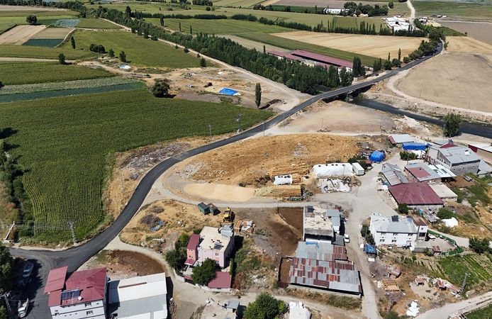 Büyükşehir, Asfalt Seferberliğini Yeni Haftada 22 Farklı Noktada Sürdürecek