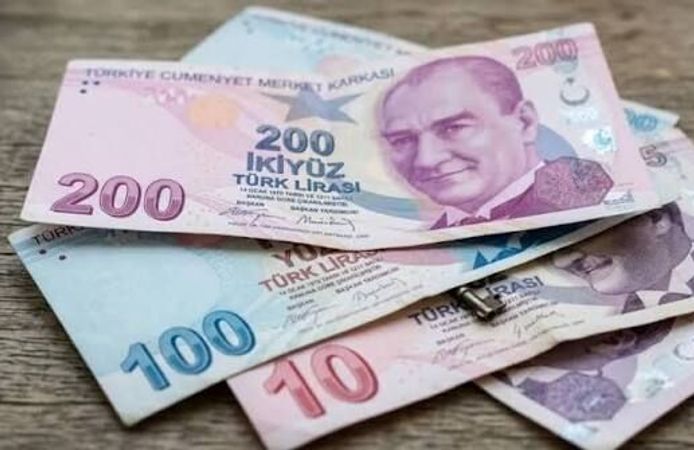 490 bin kişiyi ilgilendiriyor: 7,7 milyar TL hesaplara yatırıldı! Evde Bakım Yardımı ödemeleri başladı