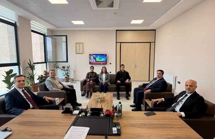 Milletvekili Kurt’tan Afşin Belediye Başkanı Kıraç’a Ziyaret