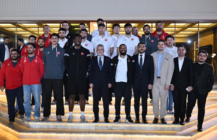 Başkan Görgel, “Basketbol Takımımız Şehrimizi En Güzel Şekilde Temsil Ediyor”