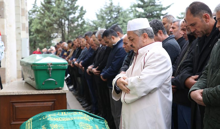 Hatay'da Trafik Kazasında Ölen Afşinli Ailenin Cenazeleri Defnedildi