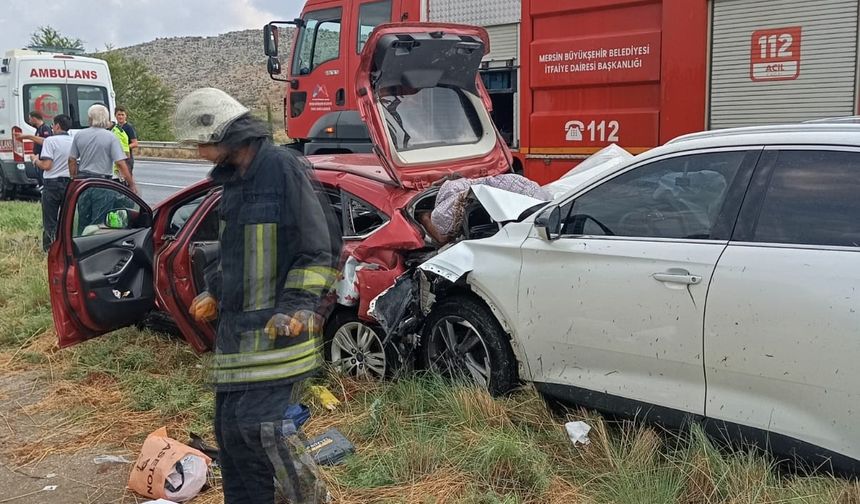 Tarsus'ta trafik kazası: 1 ölü, 5 yaralı