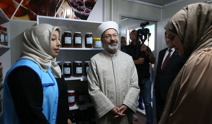 Diyanet İşleri Başkanı Erbaş Hatay'da ziyaretlerde bulundu