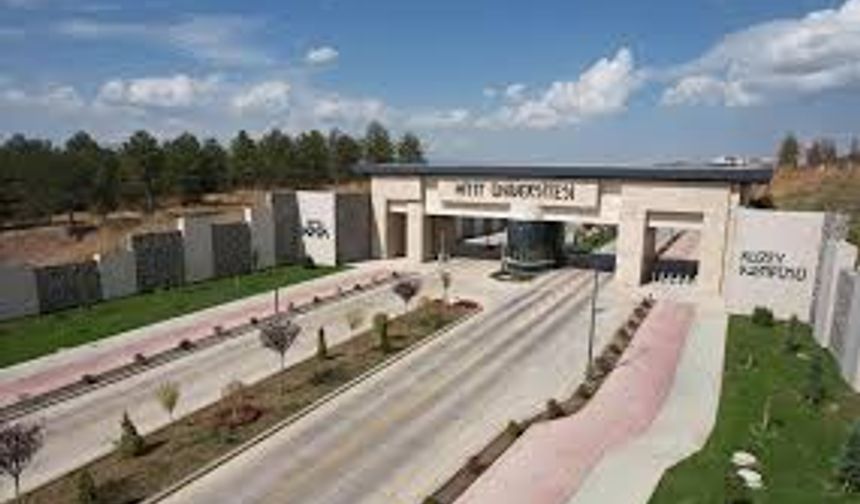 Hitit Üniversitesi Araştırma Görevlisi ve Öğretim Görevlisi Alıyor