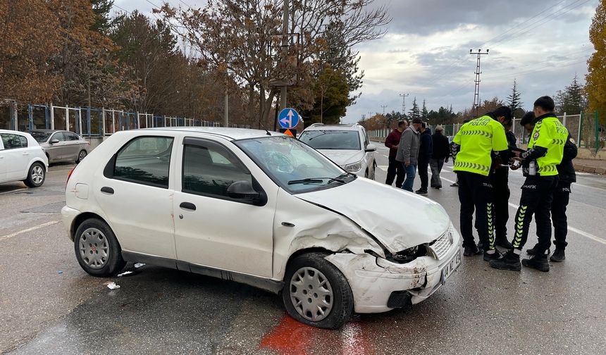 Afşin’de Trafik Kazası: 5 Yaralı