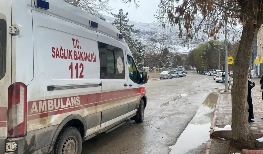 Eski Eşi Tarafından Silahla Vurulan Kadın Yaralandı