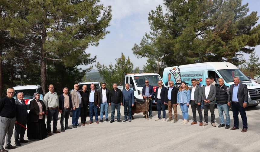 Gülnar Belediyesince 9 araç hizmete sunuldu