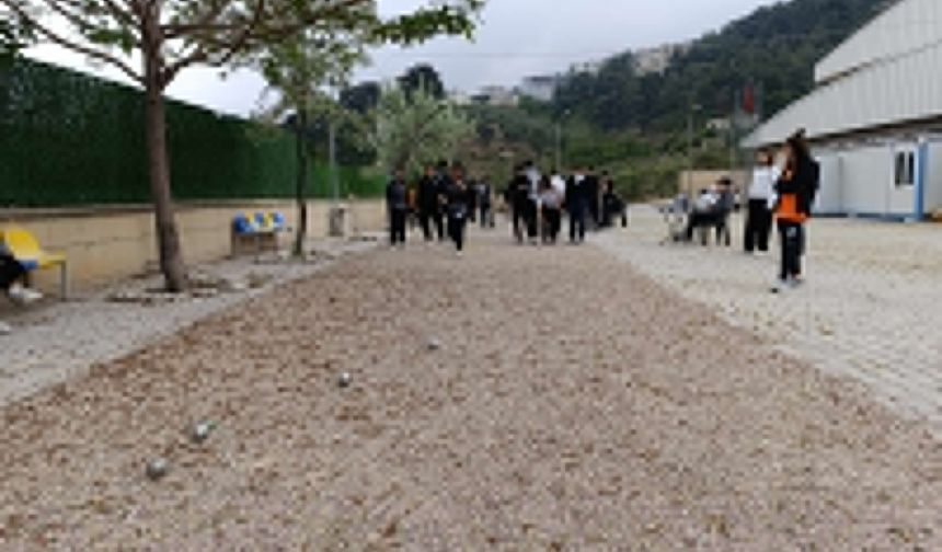 Hatay'da öğrenciler arasında bocce müsabakaları düzenlendi