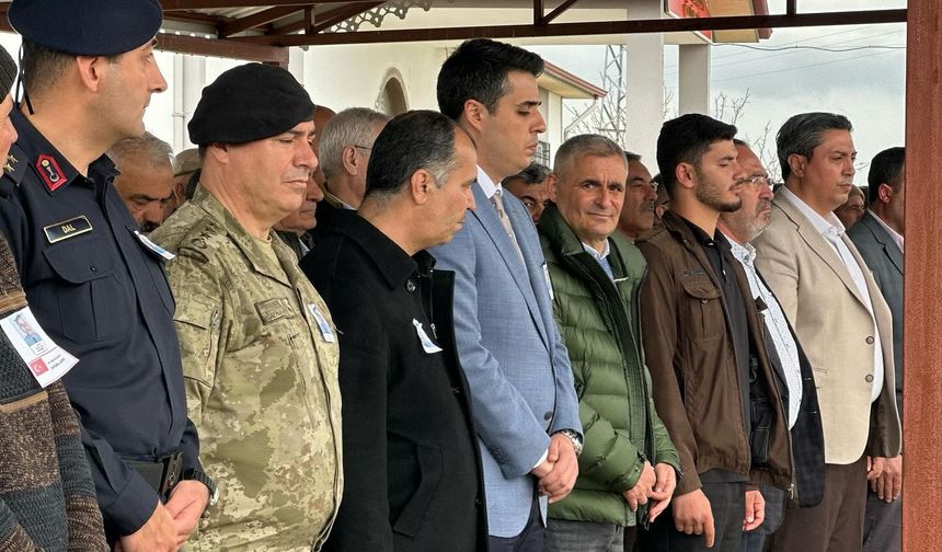Kaymakam Demirel Kıbrıs Gazisi Yolcu’nun Cenaze Törenine Katıldı