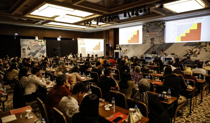Mersin'de "4. Çukurova İç Hastalıkları Günleri" devam ediyor