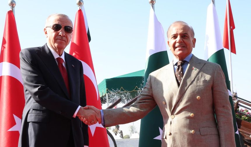 Pakistan Başbakanı Şerif'ten "Türkiye'ye minnettarız" açıklaması