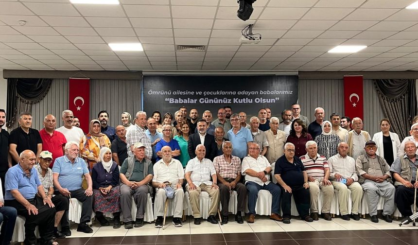 AK Parti Adana İl Başkanı Dağlı, "Babalar Günü" etkinliğine katıldı