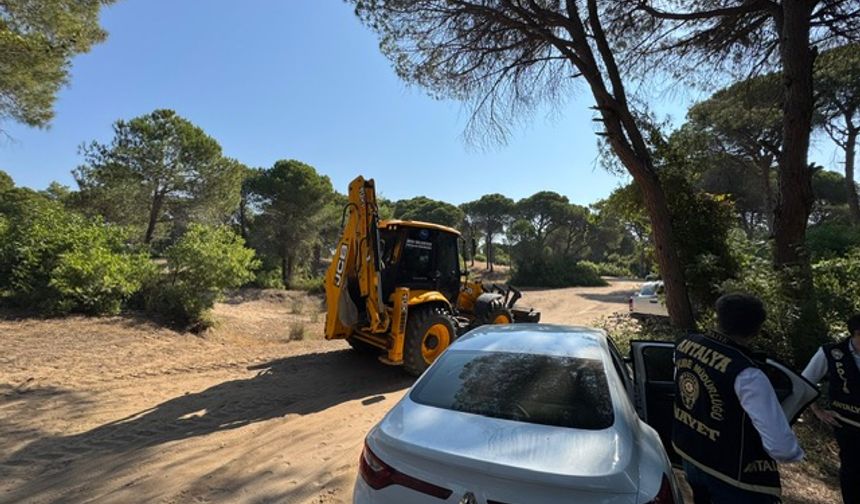 Antalya'da 7 yıldır kayıp olan eşini öldürdüğü gerekçesiyle yakalanan kişi tutuklandı