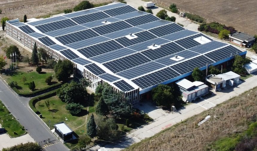 CW Enerji, Tekirdağ'da bir firmanın çatısına GES kurulumu gerçekleştirdi