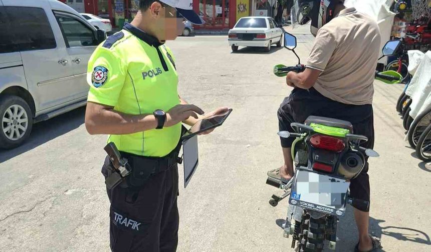 Adana Kozan’da aranan 7 şahıs yakalanıp tutuklandı