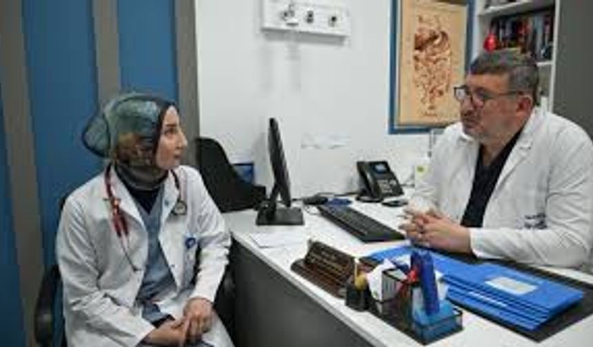 Doktor babalar ile evlatları aynı hastane grubu çatısı altında buluştu