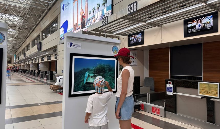 "Akdeniz'de Nesli Tehlike Altında Olan Türler" fotoğraf sergisi Antalya Havalimanı'nda açıldı