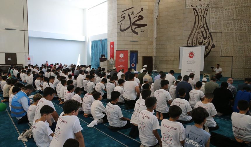 Hatay'da ortaokul öğrencileri "cami buluşması" etkinliğinde bir araya geldi