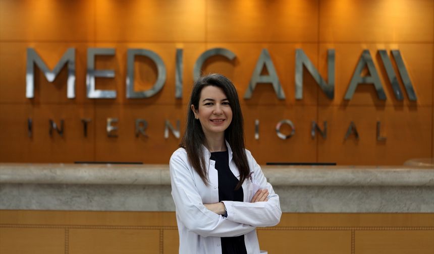 Diş çürüğüne neden olan bakteriler komşu dişe de bulaşabiliyor