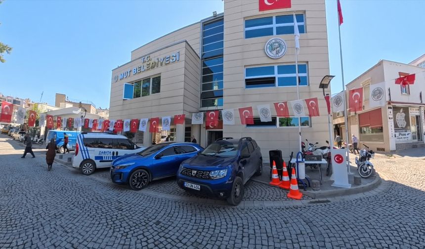Mut Belediyesi araç filosunu genişletti