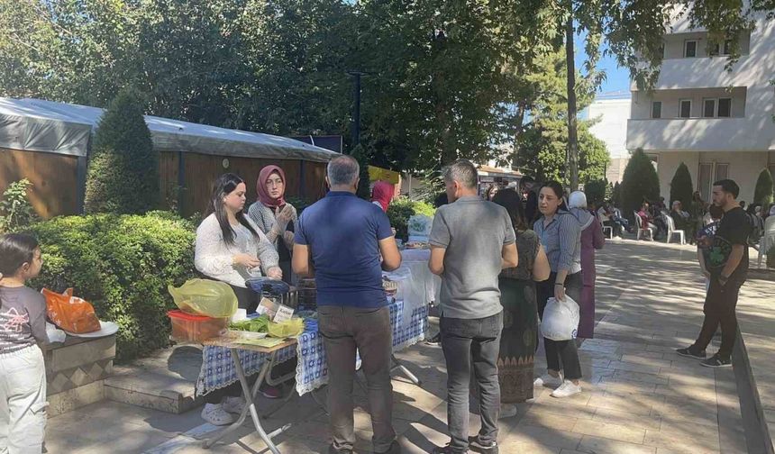 Osmaniye’de Akdeniz’in ruhu sanatla buluştu