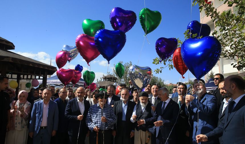 Kahramanmaraş'ta Huzurevi Sakinlerinden 'El Sanatları Kermesi'