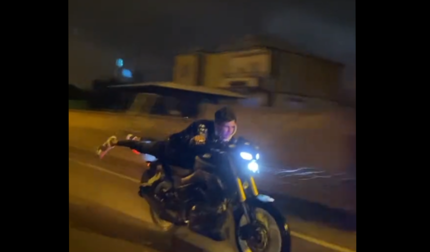 Afşin’de Sosyal Medyada Akrobatik Hareketler Yapan Motosikletliye 46.653 TL Ceza