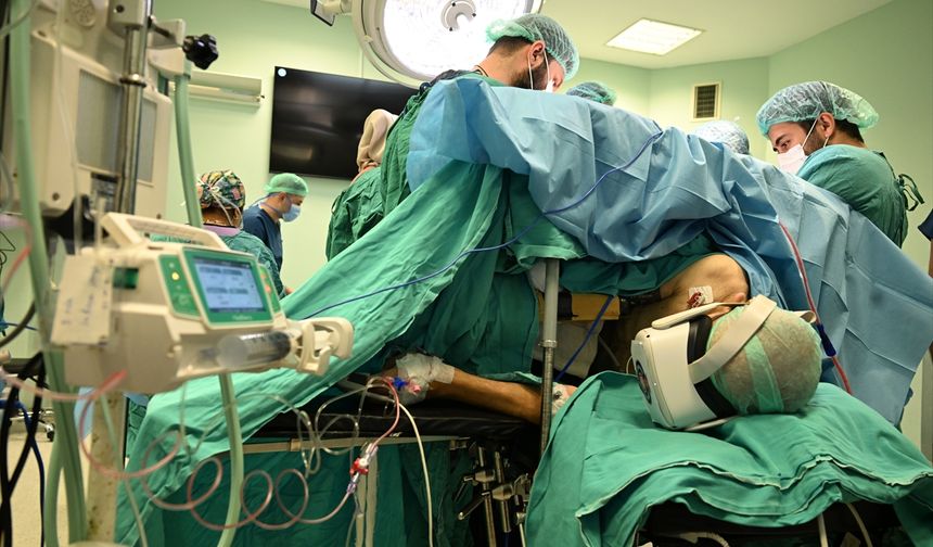 Ameliyat olurken sanal gerçeklik gözlüğüyle İstanbul'u gezdi