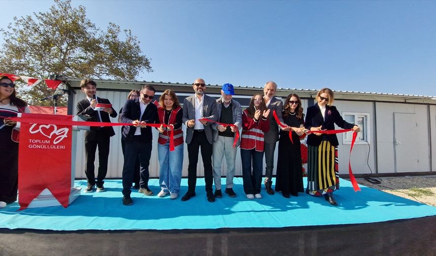 Hatay'da afetzede gençlerin proje üretebilmeleri için kurulan 'Hatay Kamp'üs' açıldı