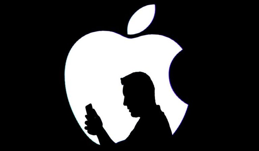 Apple, yapay zeka yarışında yönünü bulmaya çalışıyor