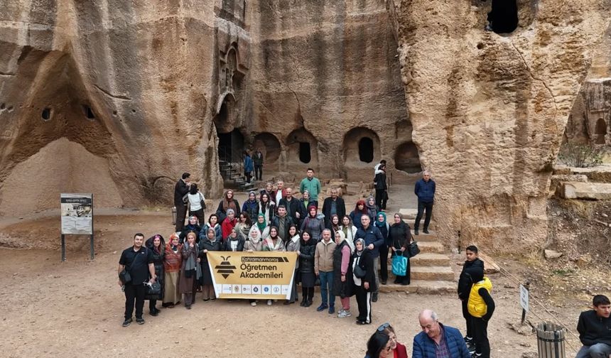 Kahramanmaraş Öğretmen Akademileri’nden Mardin–Midyat Kültür Turu
