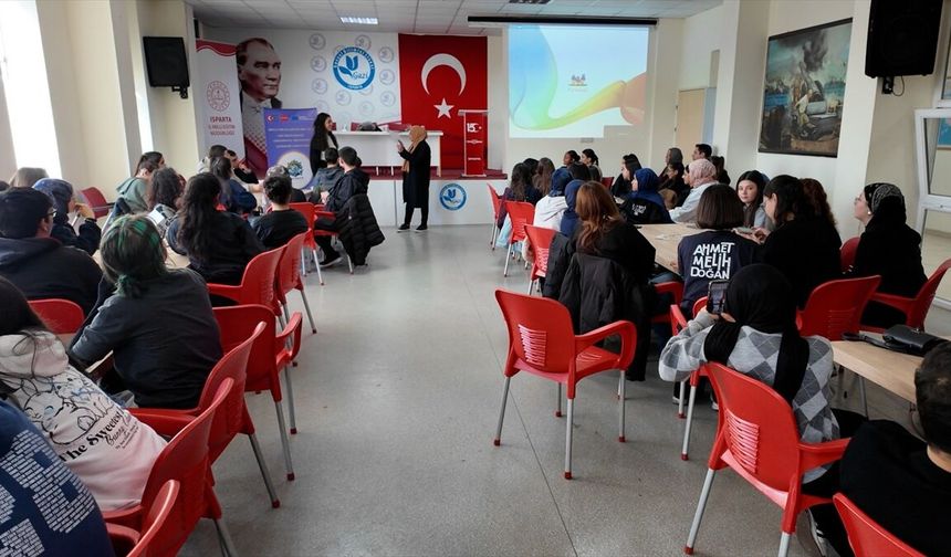 Isparta'da 3. Gençlik Çalıştayı başladı