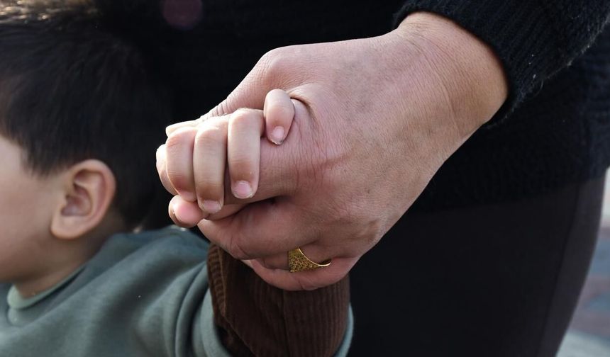 Yalnız ebeveynler maratonu tek başına koşuyor!