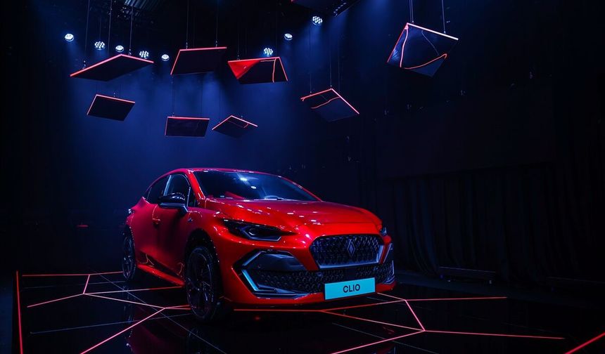 Yeni Renault Clio Türkiye'de yollara çıktı