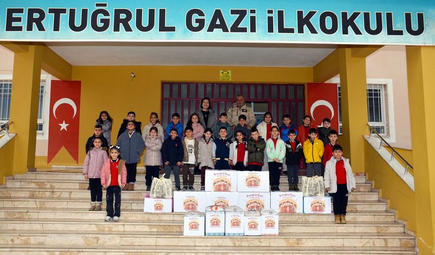 Ertuğrul Gazi İlkokulu Öğrencilerinden Ramazan’da Anlamlı Yardım