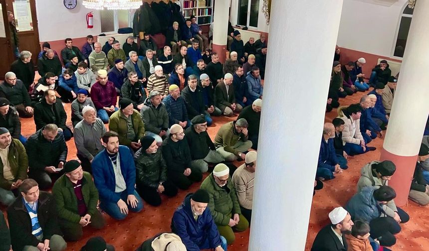 Ramazan ayında Bilecik’te camiler doldu