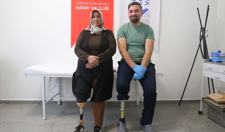 Ampute protez teknikeri kendisi gibi uzuv kaybı yaşayanlara umut oluyor