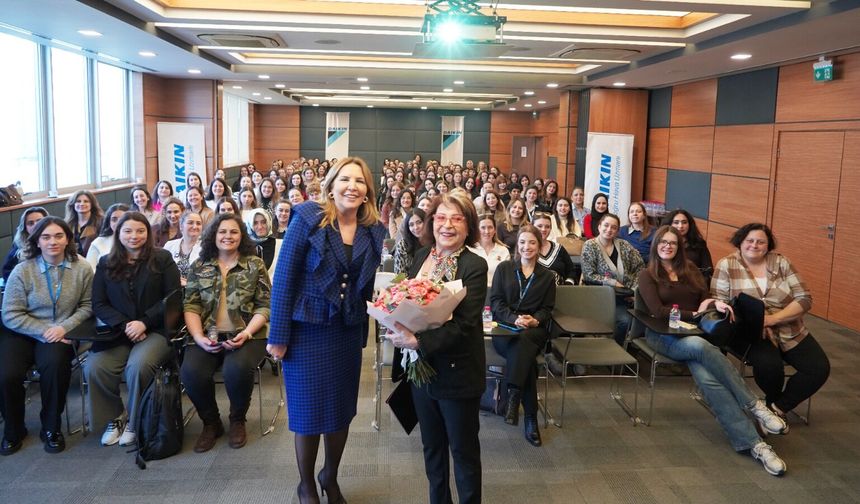 Daikin Türkiye çalışanlarını Gülseren Budayıcıoğlu ile buluşturdu